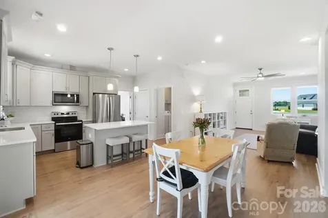 27636 Taylor Lane Albemarle NC 28001