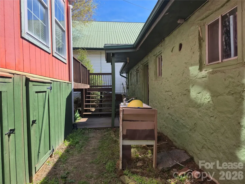 398 Main Street Chimney Rock NC 28720