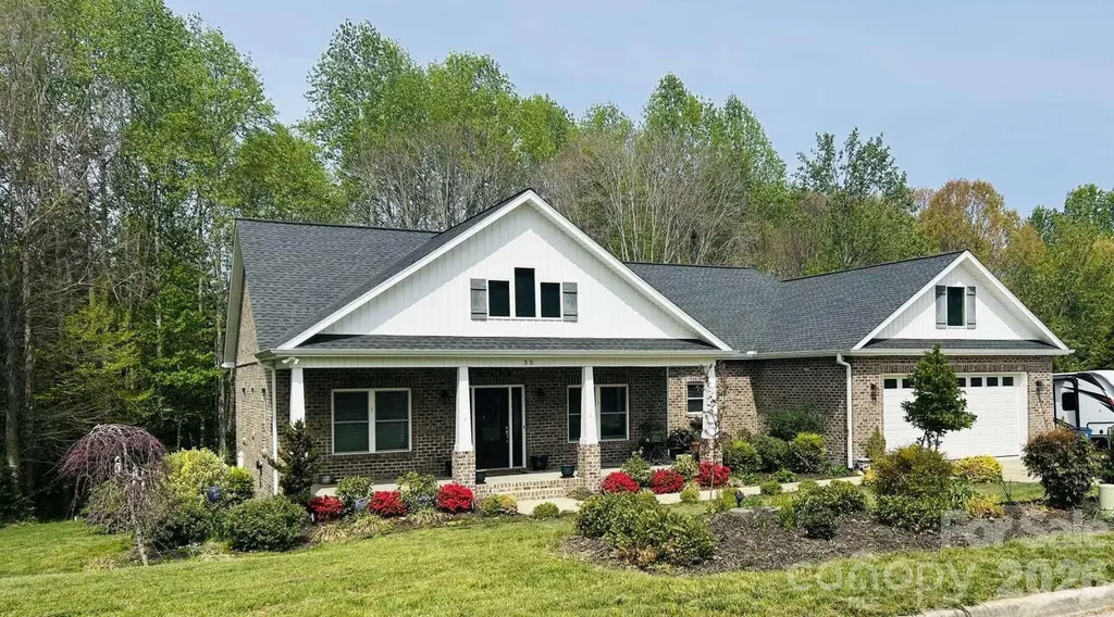 35 Iswa Drive Taylorsville NC 28681