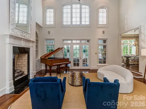 6528 Chipstead Lane Charlotte NC 28277