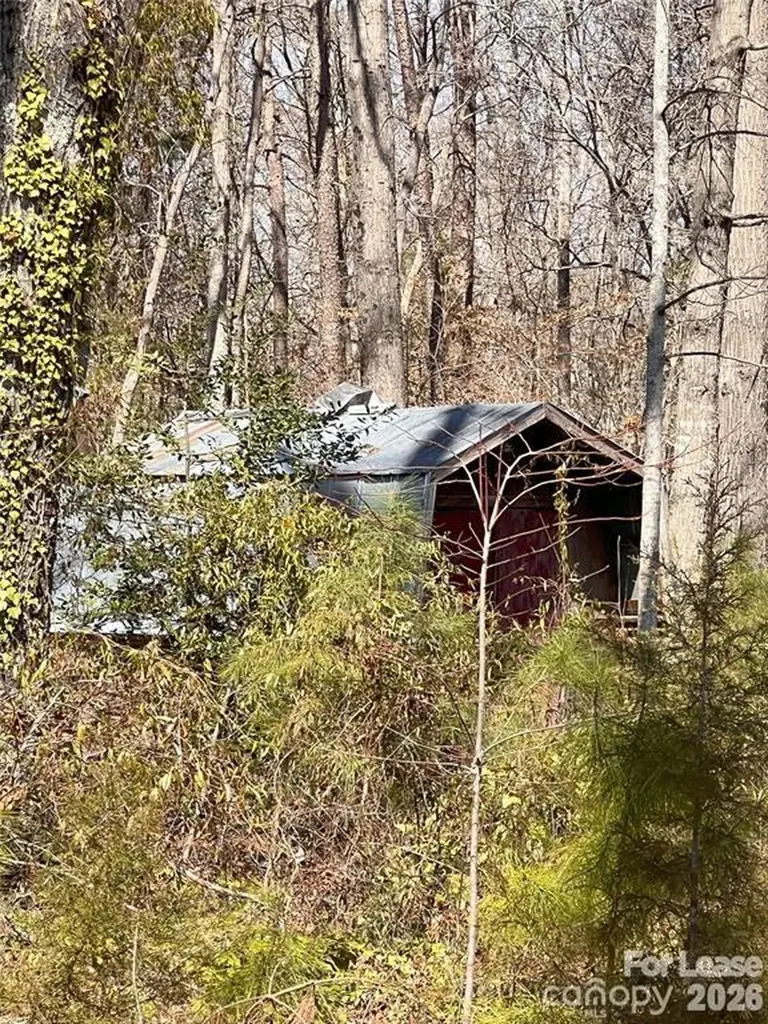 144 Mountain View Road Bessemer City NC 28016