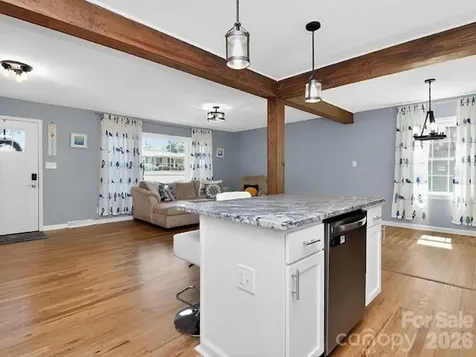 3025 Dunaire Drive Charlotte NC 28205