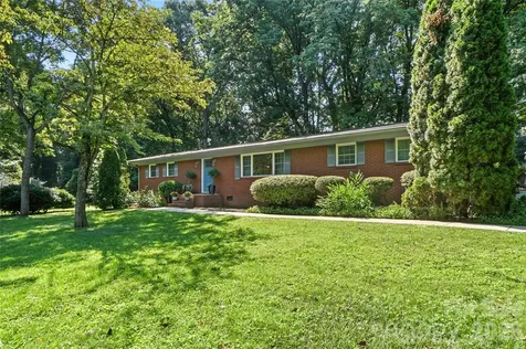 7108 Preston Court Charlotte NC 28215