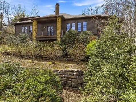 1000 Mcfarlane Way Hendersonville NC 28739
