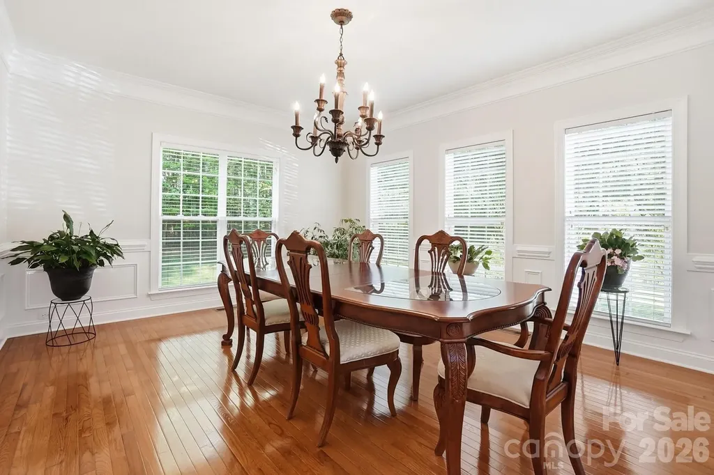807 Crown Vista Court Wesley Chapel NC 28110
