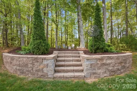807 Crown Vista Court Wesley Chapel NC 28110