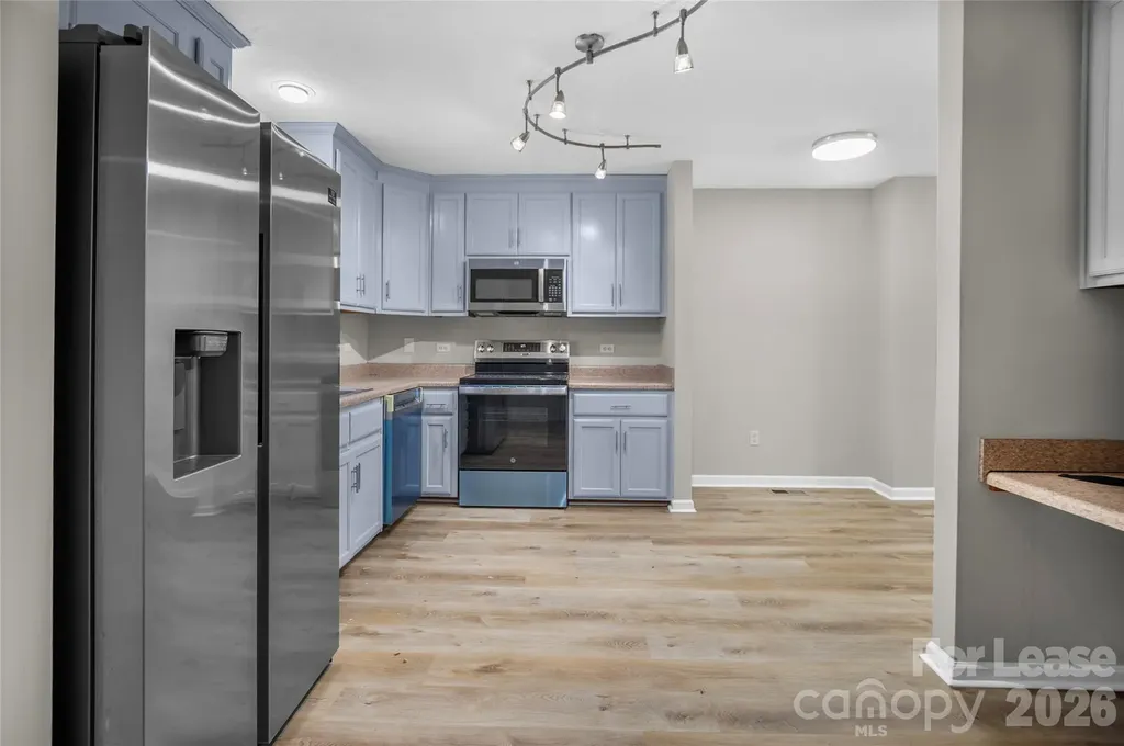 2020 Lasalle Street Charlotte NC 28216