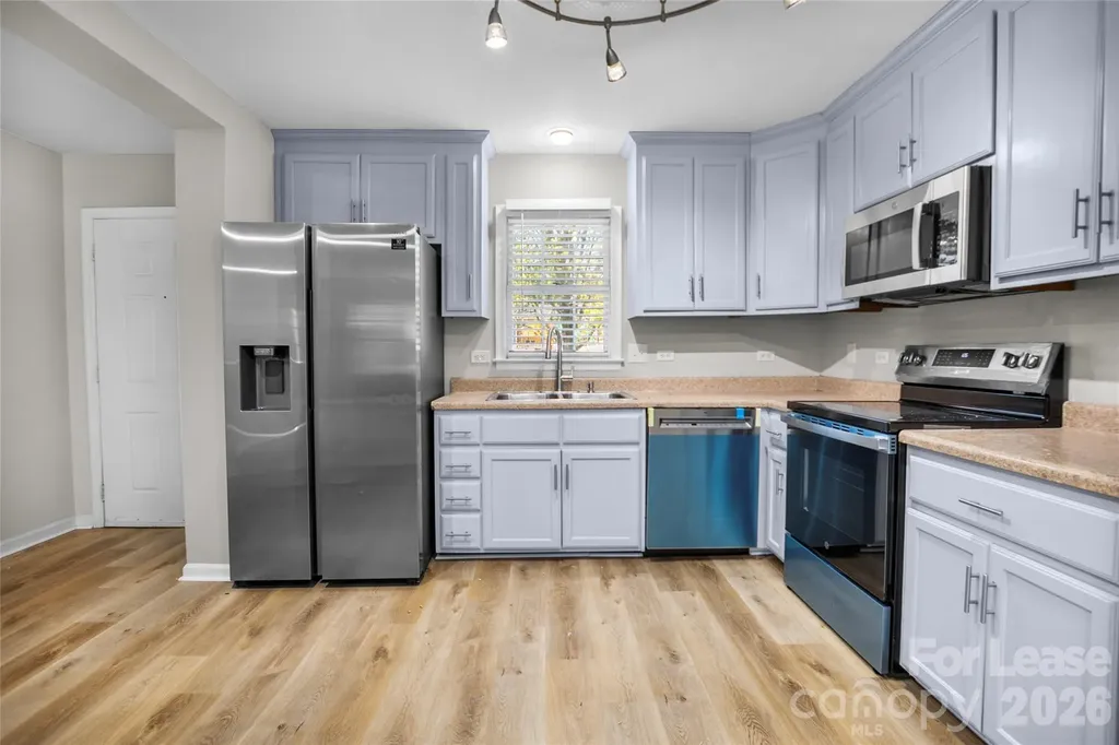 2020 Lasalle Street Charlotte NC 28216