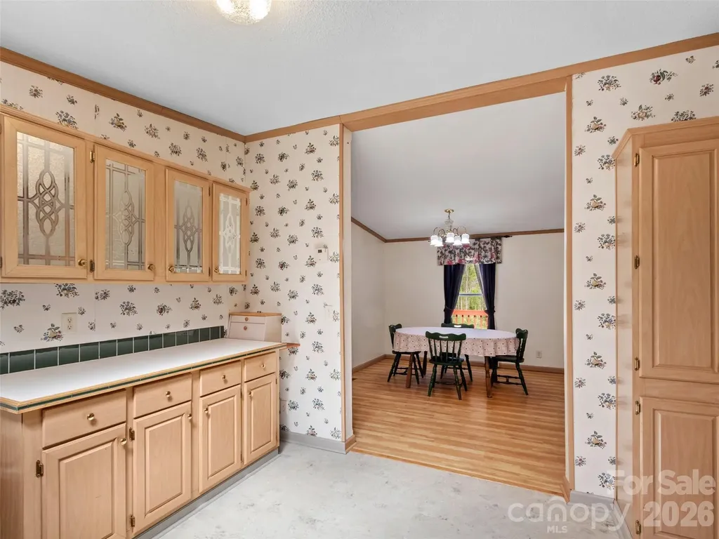 469 Hensley Branch Road Burnsville NC 28714