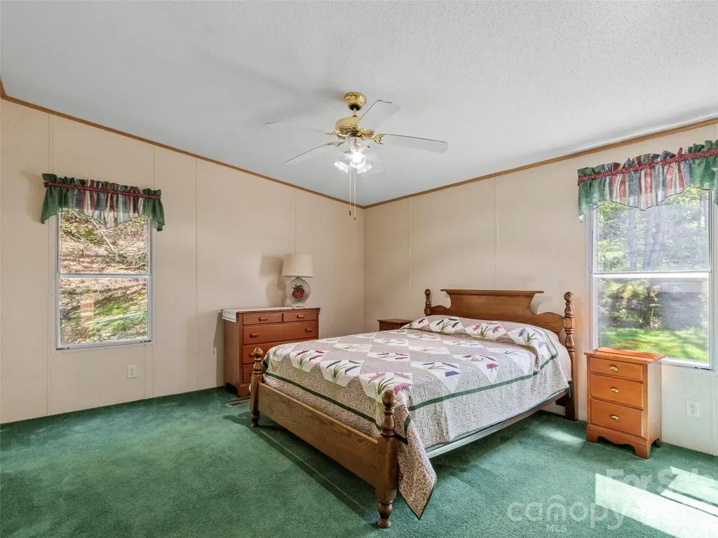 469 Hensley Branch Road Burnsville NC 28714