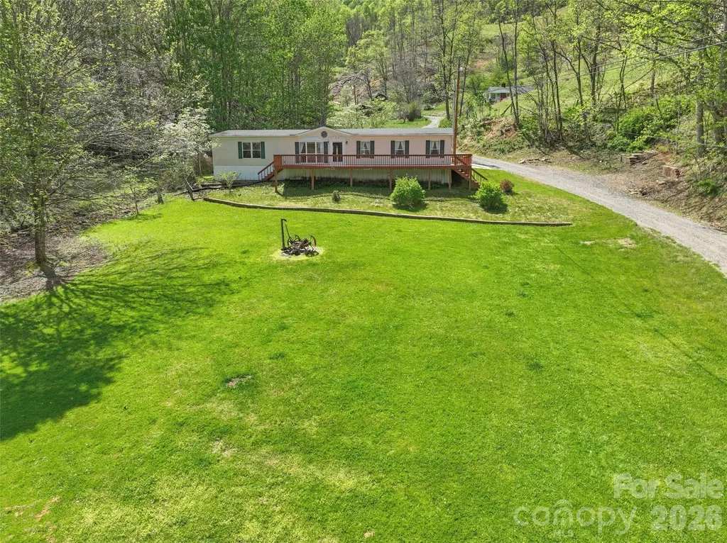 469 Hensley Branch Road Burnsville NC 28714
