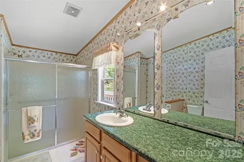 469 Hensley Branch Road Burnsville NC 28714