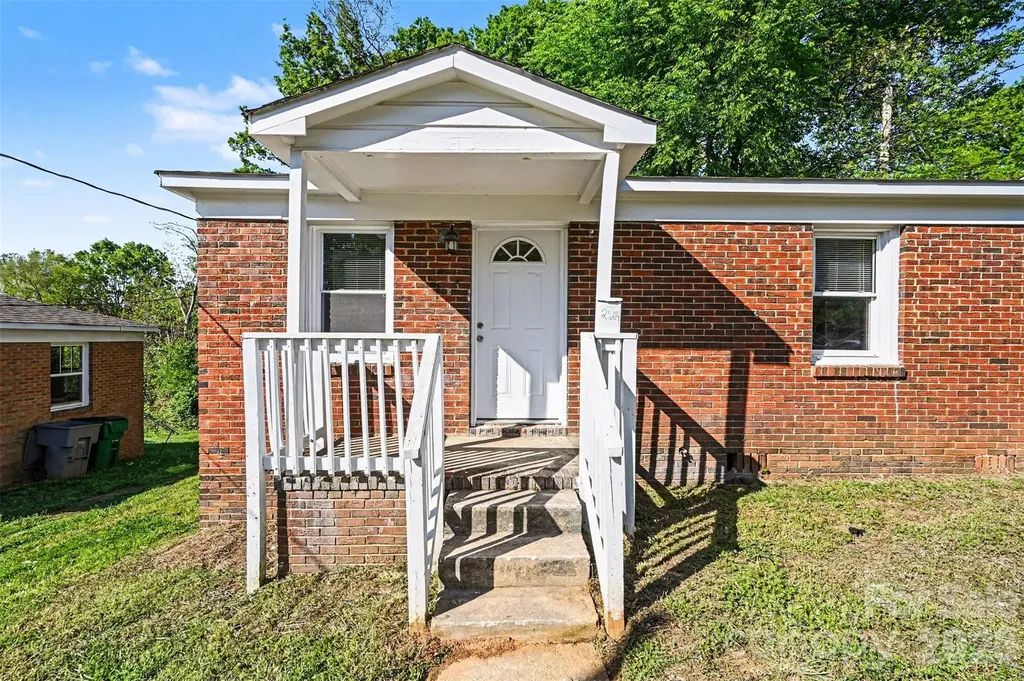 2604 Booker Avenue Charlotte NC 28216