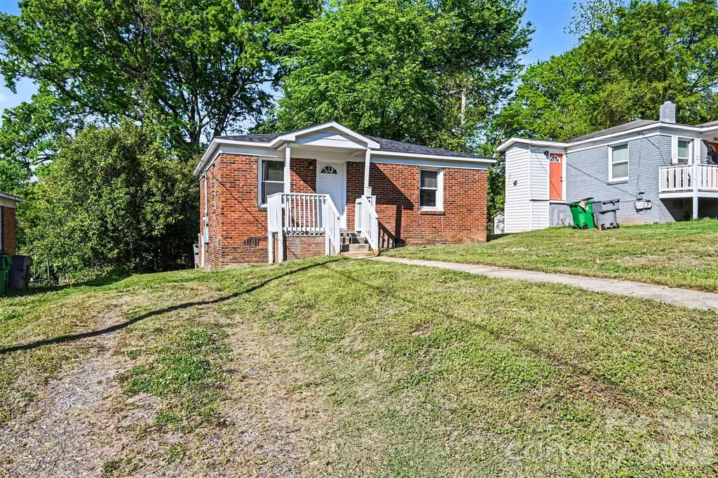 2604 Booker Avenue Charlotte NC 28216