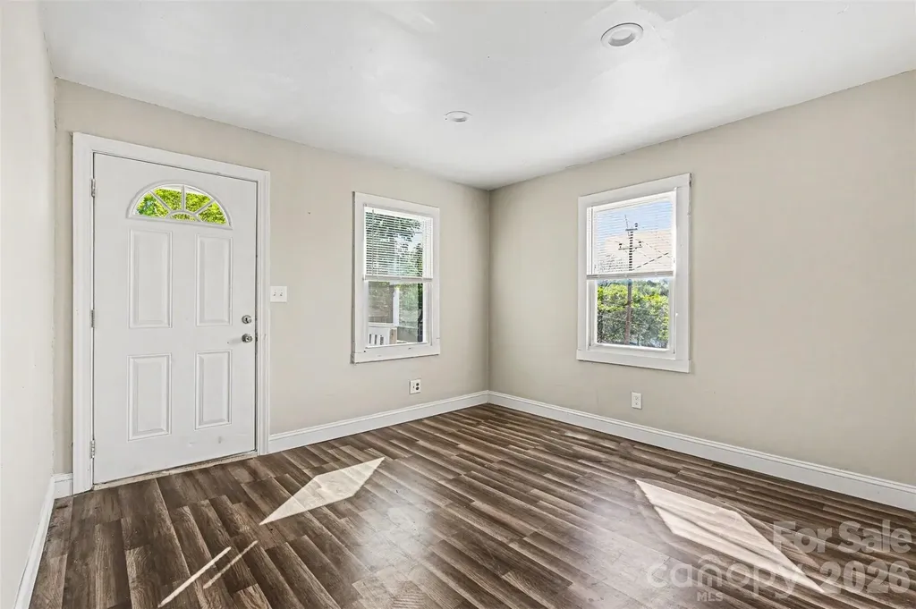 2604 Booker Avenue Charlotte NC 28216