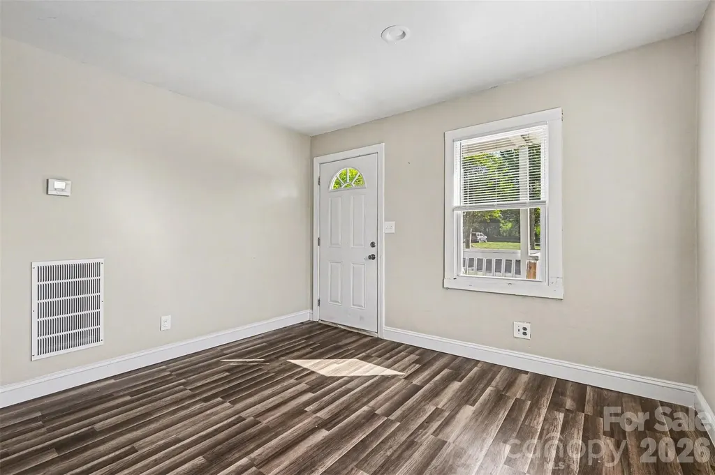 2604 Booker Avenue Charlotte NC 28216