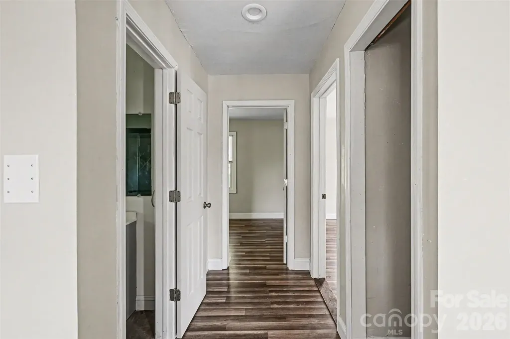 2604 Booker Avenue Charlotte NC 28216