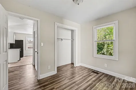 2604 Booker Avenue Charlotte NC 28216