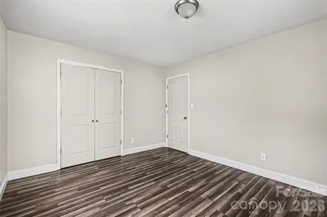 2604 Booker Avenue Charlotte NC 28216