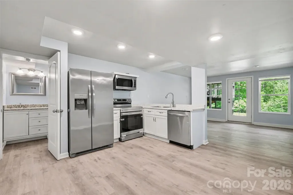 2617 Shady Lane Avenue Concord NC 28027