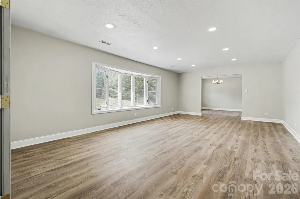 2617 Shady Lane Avenue Concord NC 28027