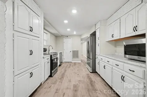 2617 Shady Lane Avenue Concord NC 28027