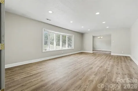 2617 Shady Lane Avenue Concord NC 28027