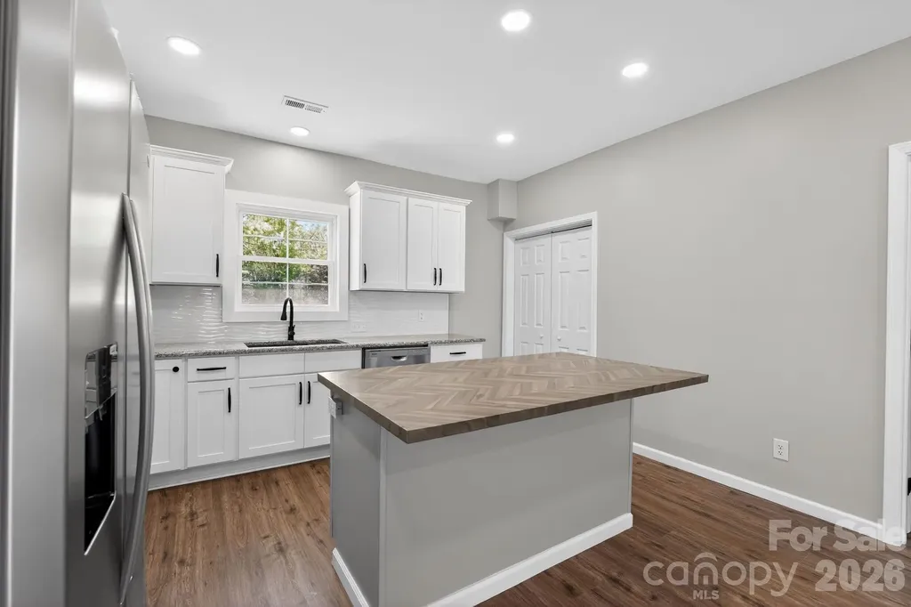 344 Mayflower Avenue Cramerton NC 28032