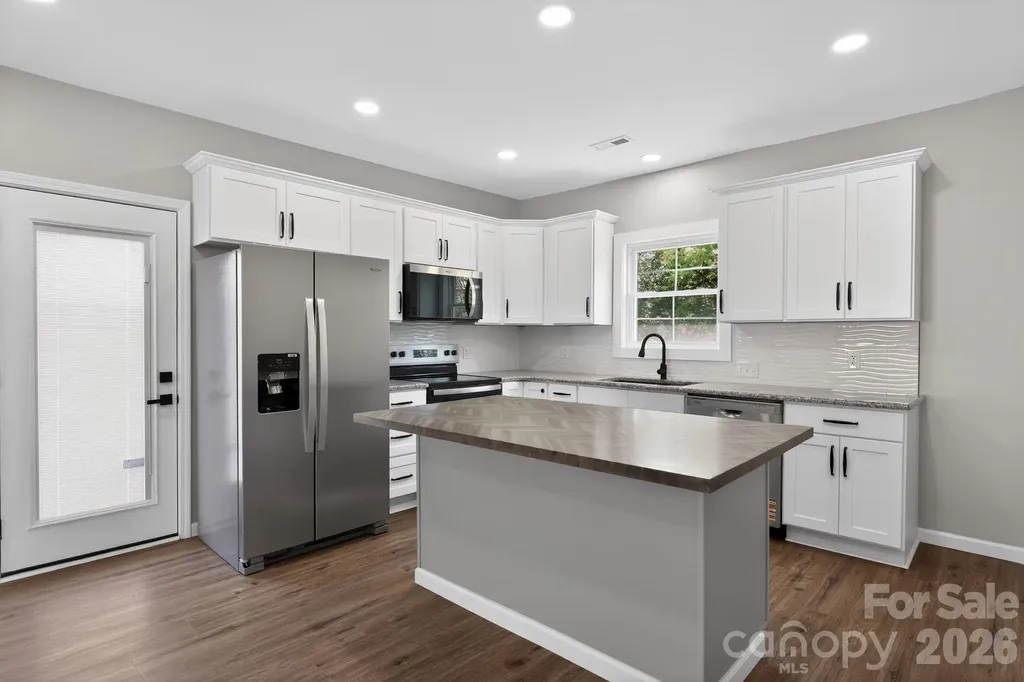 344 Mayflower Avenue Cramerton NC 28032
