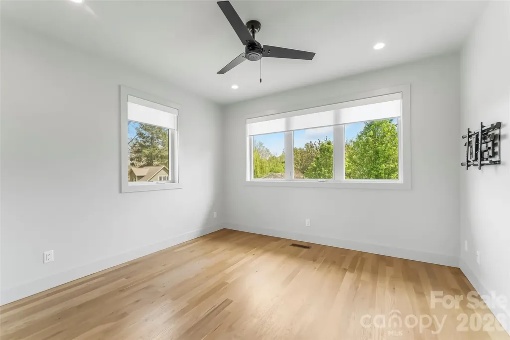 34 Fern Street Asheville NC 28803
