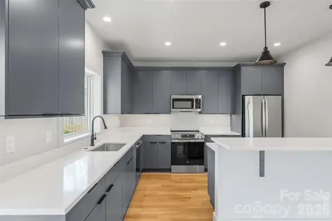 34 Fern Street Asheville NC 28803