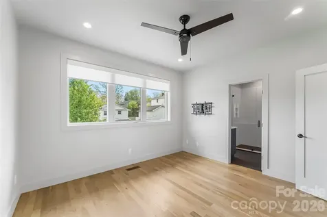 34 Fern Street Asheville NC 28803