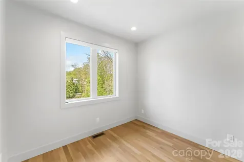 34 Fern Street Asheville NC 28803