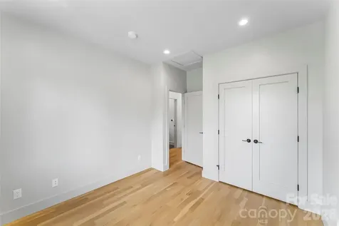 34 Fern Street Asheville NC 28803