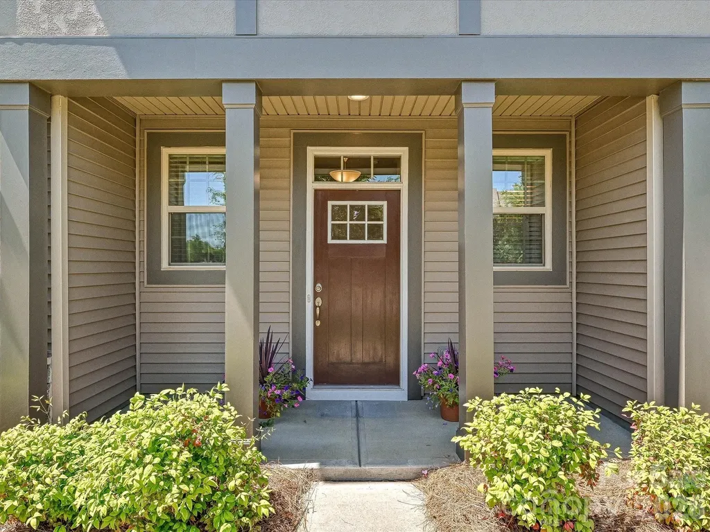 9238 Glenburn Lane Charlotte NC 28278