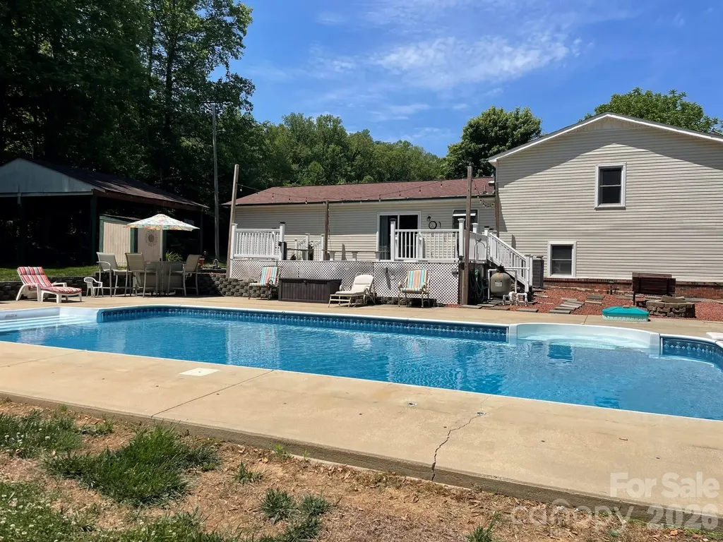 3813 Nc Hwy 18 South Morganton NC 28655