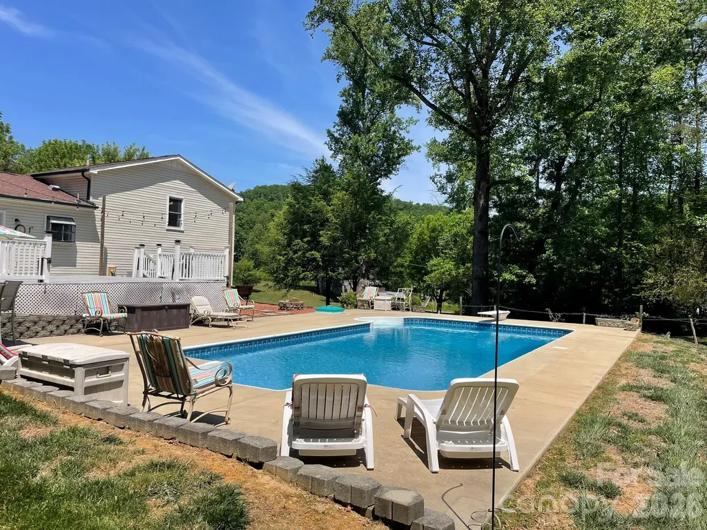3813 Nc Hwy 18 South Morganton NC 28655