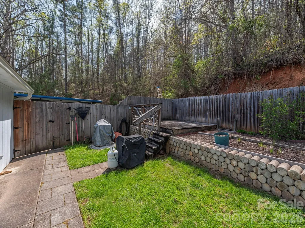 444 Martin Branch Road Leicester NC 28748