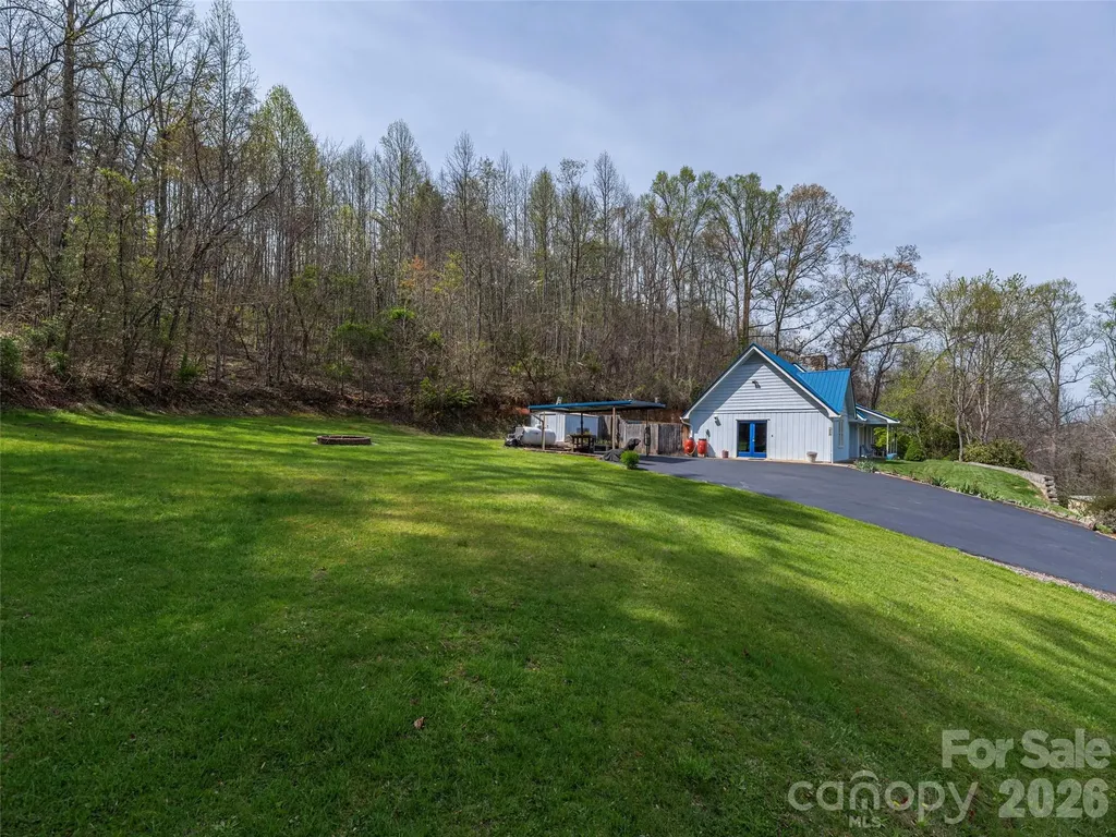 444 Martin Branch Road Leicester NC 28748