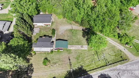 5208 Hickory Grove Road Mount Holly NC 28120