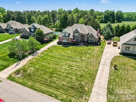 132 Sink Farm Road Mooresville NC 28115