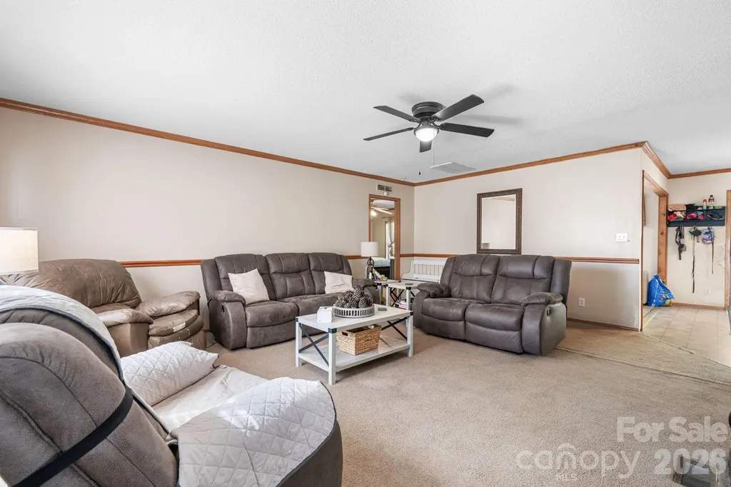 3634 Hillview Drive NE Conover NC 28613