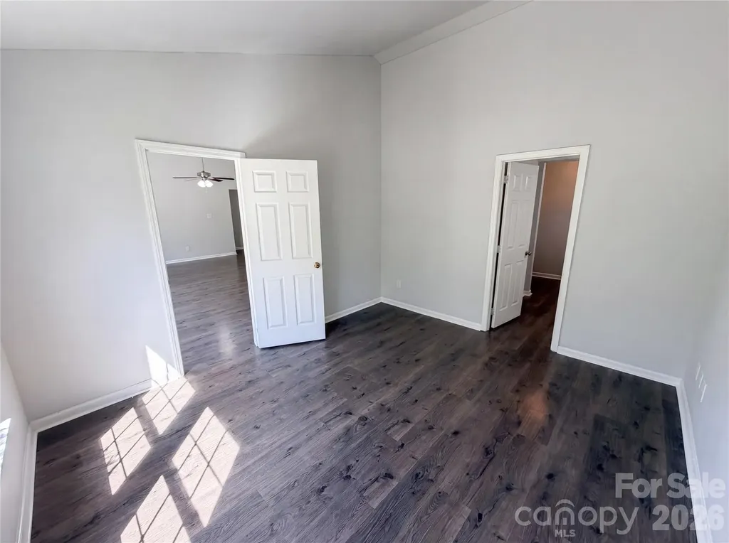 2405 Celosia Drive Charlotte NC 28262