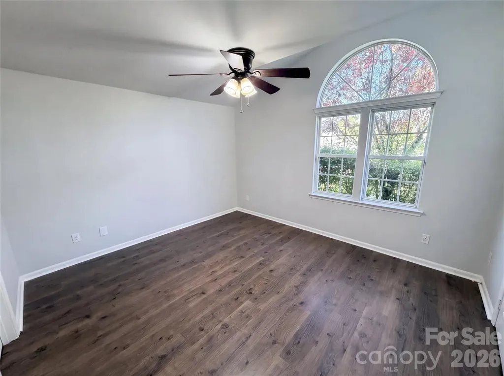 2405 Celosia Drive Charlotte NC 28262