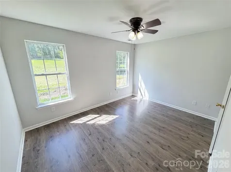 2405 Celosia Drive Charlotte NC 28262