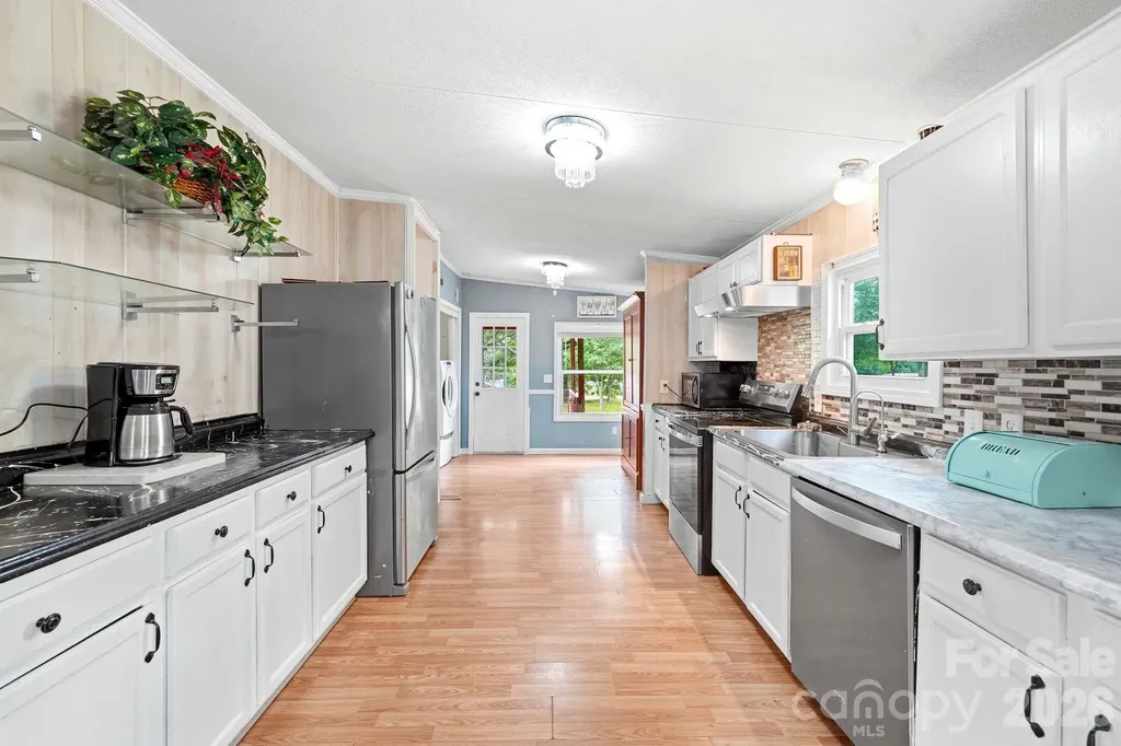 232 Summertree Drive Troutman NC 28166