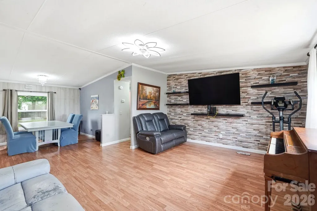 232 Summertree Drive Troutman NC 28166