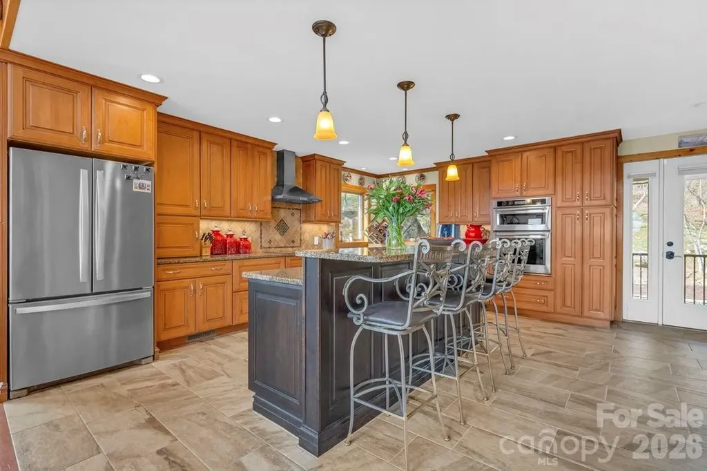 7054 Grandview Circle Newland NC 28657