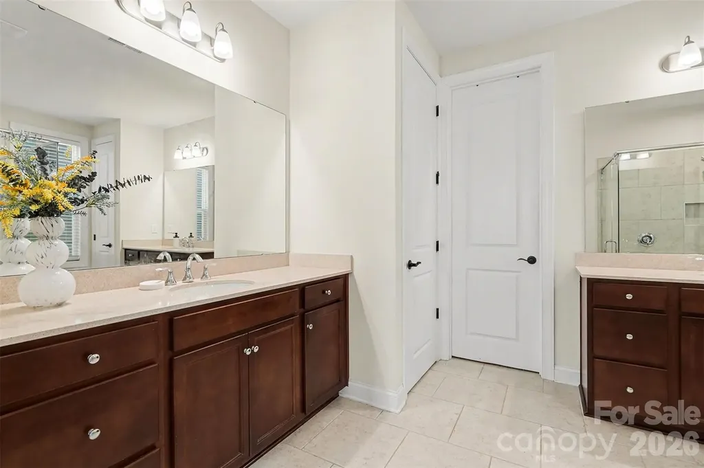 10420 Superb Lane Charlotte NC 28215
