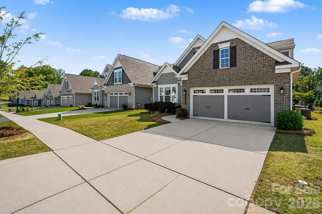 10420 Superb Lane Charlotte NC 28215